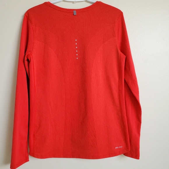 Nike Dry Fit long sleeve coral shirt sz M - Picture 4 of 10